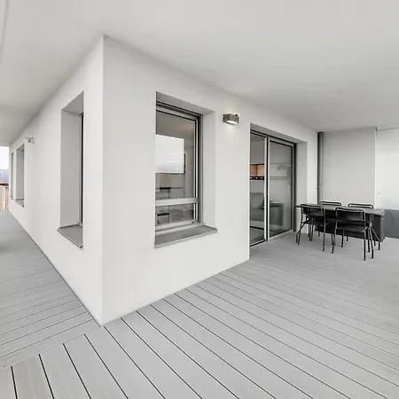 アパート Canephora - 800m Mer, Terrasse, Parking, 400m Gare *